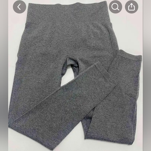 NWOT Bubble Butt Yoga Pants - Picture 14 of 14